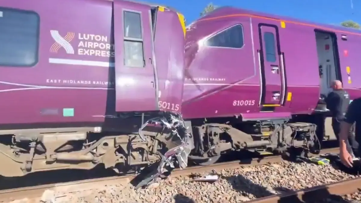 Un muerto y decenas de heridos tras choque de trenes al norte de Londres