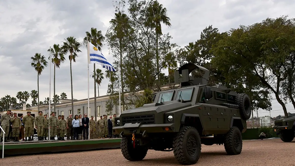 Orsi anunció que vehículos del Ejército patrullarán algunos barrios para “redoblar combate contra el crimen organizado”
