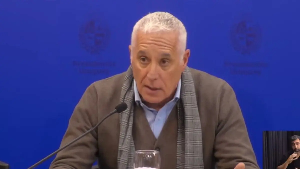 Defensa e Interior firmaron convenio para uso de vehículos militares “de cinco tipos” por parte de la Policía Nacional