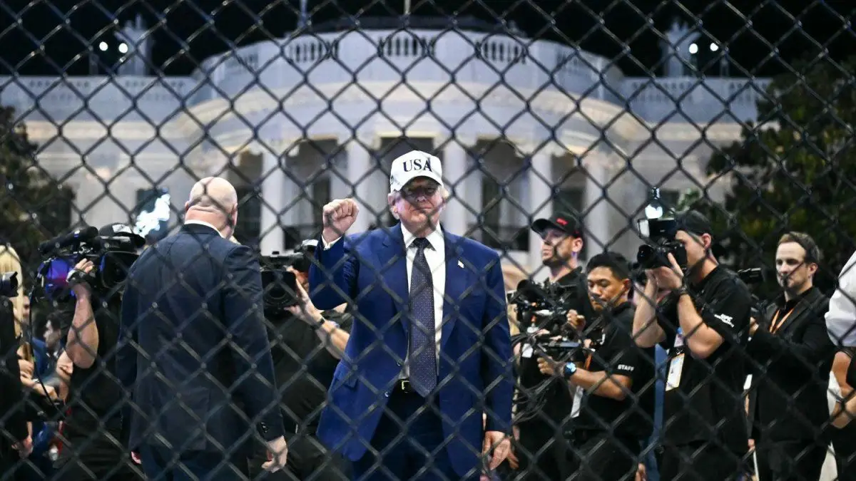 FBI dice que frustró un posible ataque contra un evento de UFC al que asistió Trump