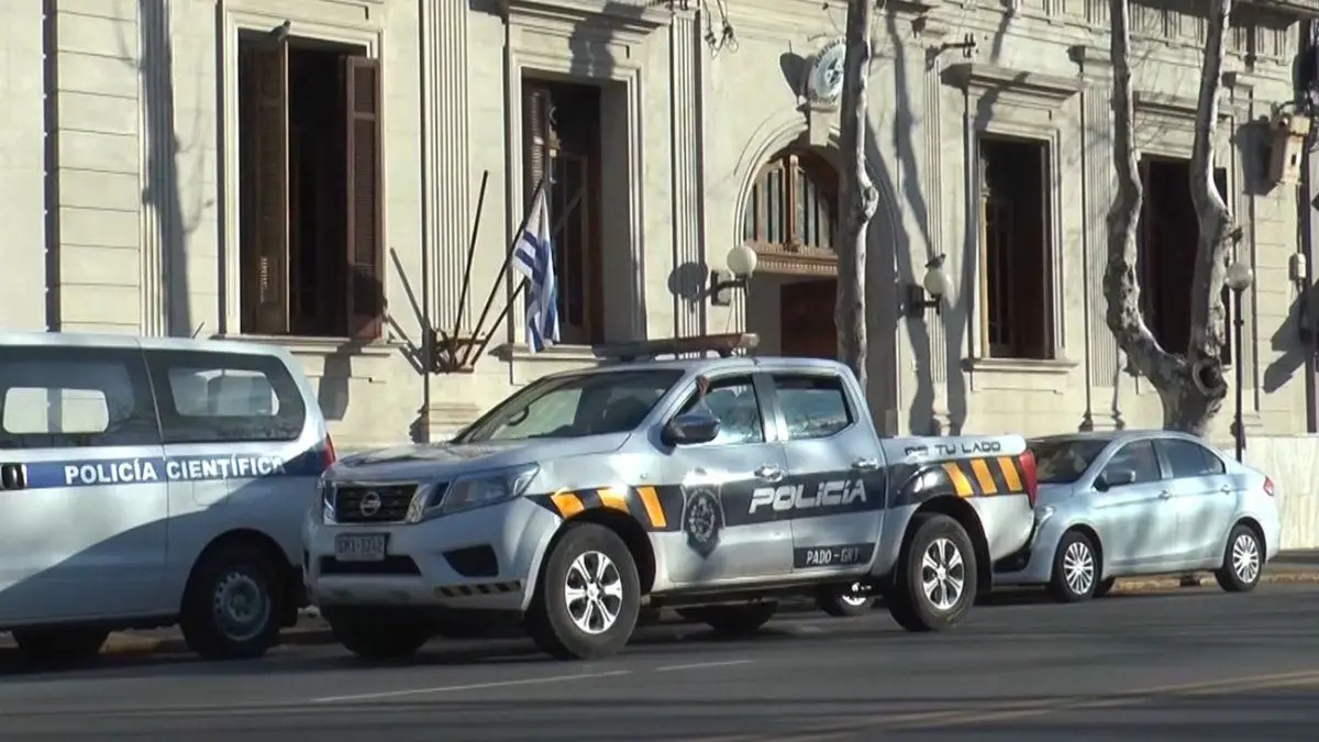Encontraron un cuerpo con heridas de arma de fuego en un parque de Colonia