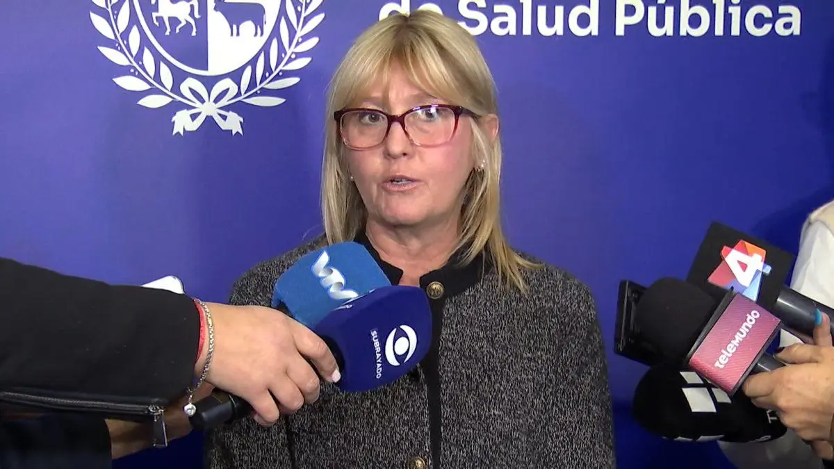 Lustemberg en comisión del Senado por caso de mala praxis de anestesista: “Un caso de altísima sensibilidad”