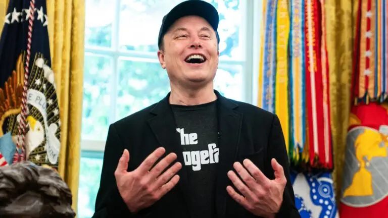 Elon Musk se convierte en el primer billonario del mundo tras la salida a bolsa de SpaceX
