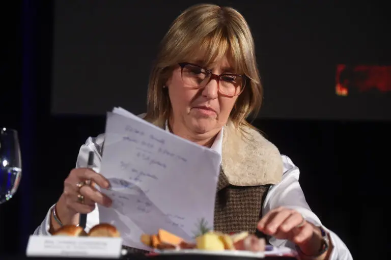 'El presidente tiene que tomar acción y destituir a la ministra': Satdjian pidió a Orsi que destituya a Lustemberg por caso de la anestesista