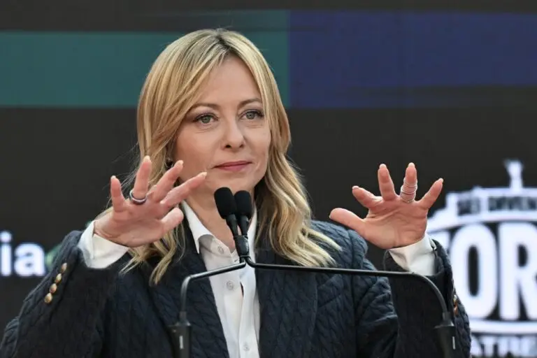 Primera ministra italiana critica los 'ataques constantes e injustificados' de Trump que 'carecen de sentido'