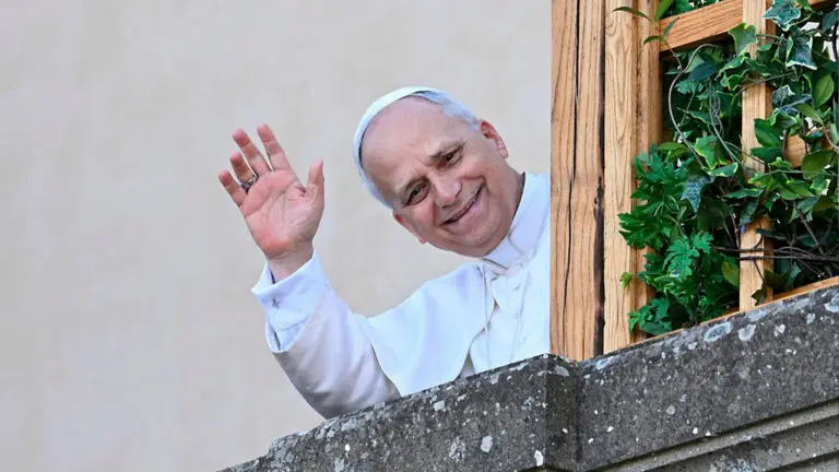 Milei afirmó que es “altamente probable” que el papa León XIV visite Argentina en noviembre