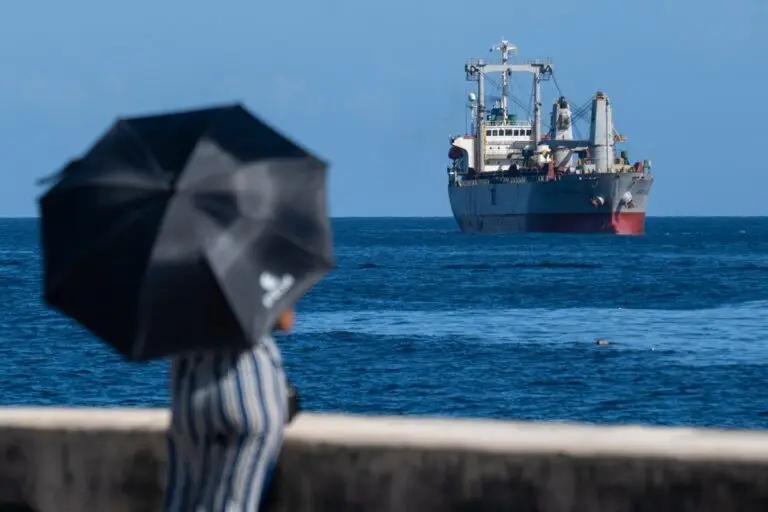 Presidente de Cuba expresó su 'más profundo agradecimiento' a Uruguay y México por 'cargamento de ayuda solidaria' que llegó a la isla