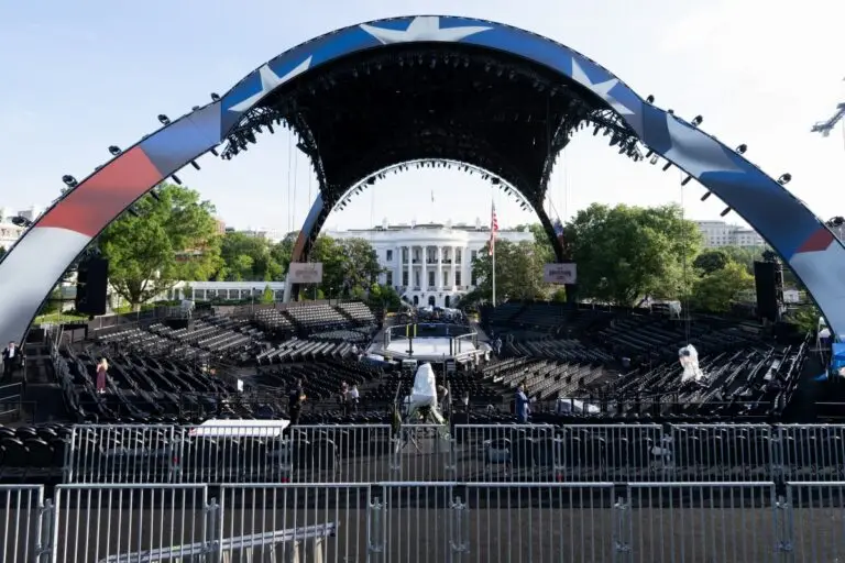 Donald Trump festeja este domingo sus 80 años con un enorme torneo de pelea de UFC en los jardines de la Casa Blanca