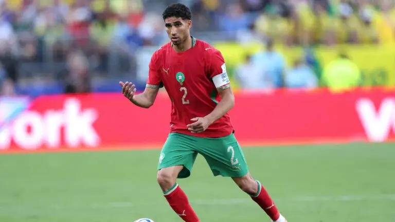 Francia juzgará al futbolista Achraf Hakimi por violación; el capitán de Marruecos asegura que la acusación es 'falsa'