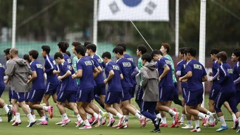 Selección de Corea no hablará más con la prensa de su país tras presuntos audios de periodistas burlándose del servicio militar de Son Heung-min