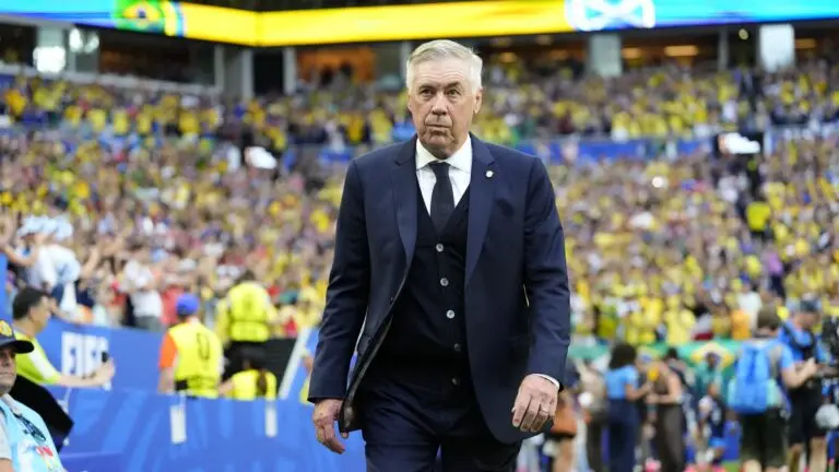 'Es difícil, pero leí las palabras y canté': Ancelotti dijo que se siente parte de Brasil y por eso cantó el himno