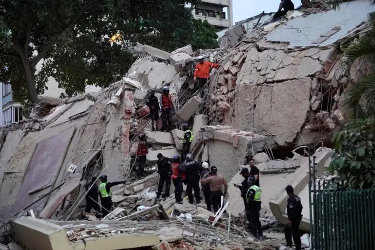 Fuerte temblor volvió a sacudir Caracas y La Guaira este lunes, a días del doble sismo que dejó hasta el momento 1.500 muertos