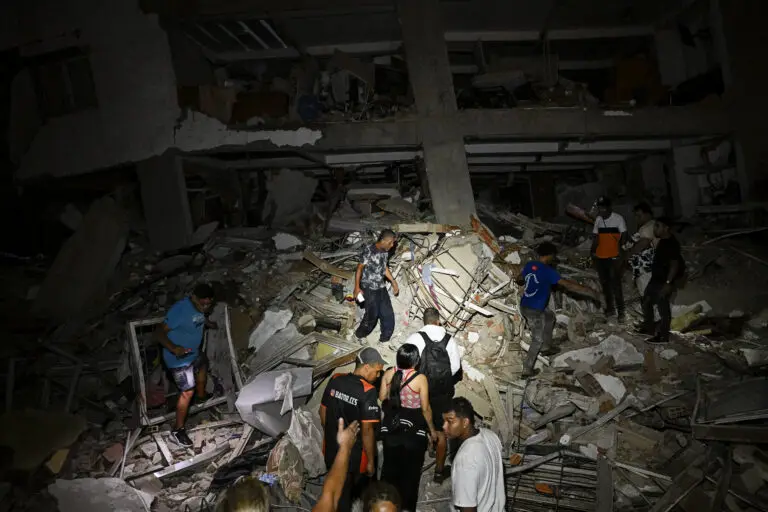 Subió a 164 la cantidad de muertos por los terremotos en Venezuela; cerca de 1.000 personas están heridas y otras tantas desaparecidas