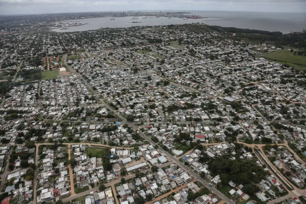 La contribución inmobiliaria en Montevideo se podrá pagar hasta en 12 cuotas; habrá bonificación para quien lo haga de forma anual