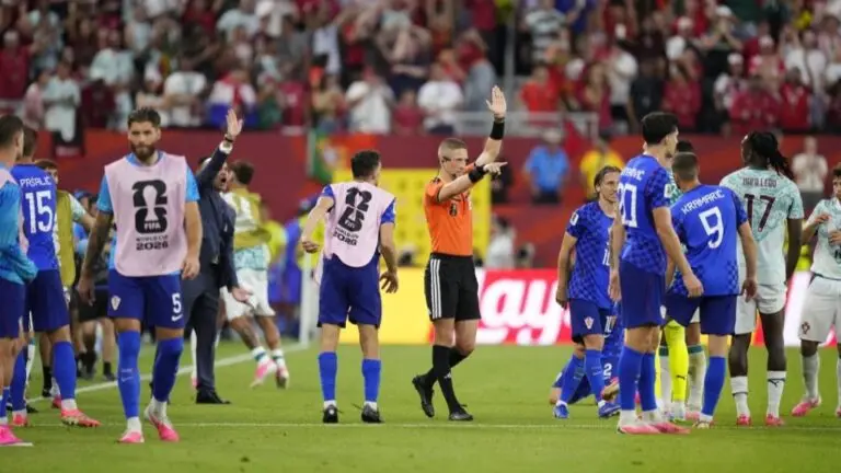 Portugal y Croacia protagonizaron un final de partido de locos: gol agónico anulado por el VAR y 18 minutos de adición
