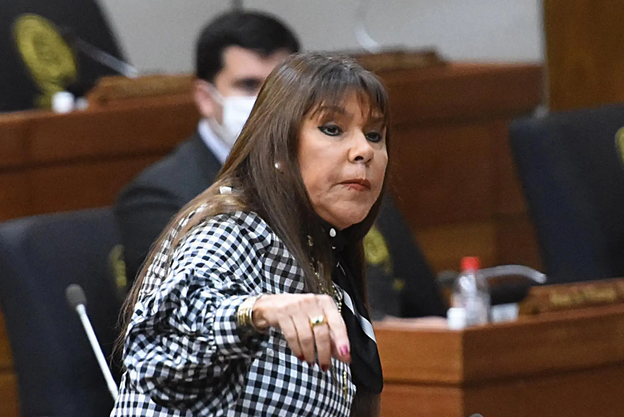 Gobierno paraguayo repudió declaraciones racistas de senadora contra Mbappé