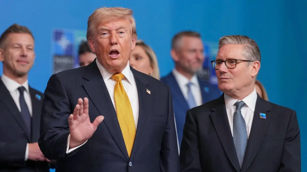 España "recibe con tranquilidad y normalidad" la amenaza de Trump de cortar "todo comercio" con el país europeo