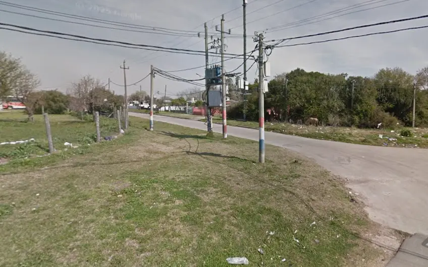 Asesinaron a balazos a un joven de 27 años en el Borro: estaba con una mujer cuando pasaron tres personas en moto y le dispararon